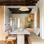 Refurbished - 2br 6p - Chatelet